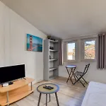 شقة Sous Les Toits Pézenas