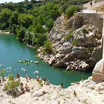 Sous Les Toits شقة *
