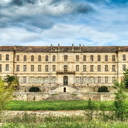Sous Les Toits * Pézenas